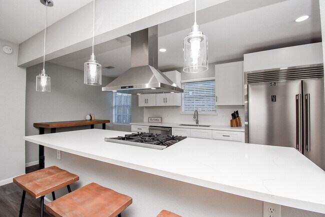 Building Photo - 12435 Shepherds Ridge Dr