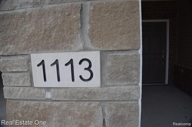 Building Photo - 1113 Lark St