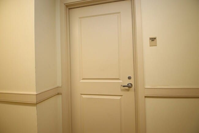 Building Photo - 175 Cottage St