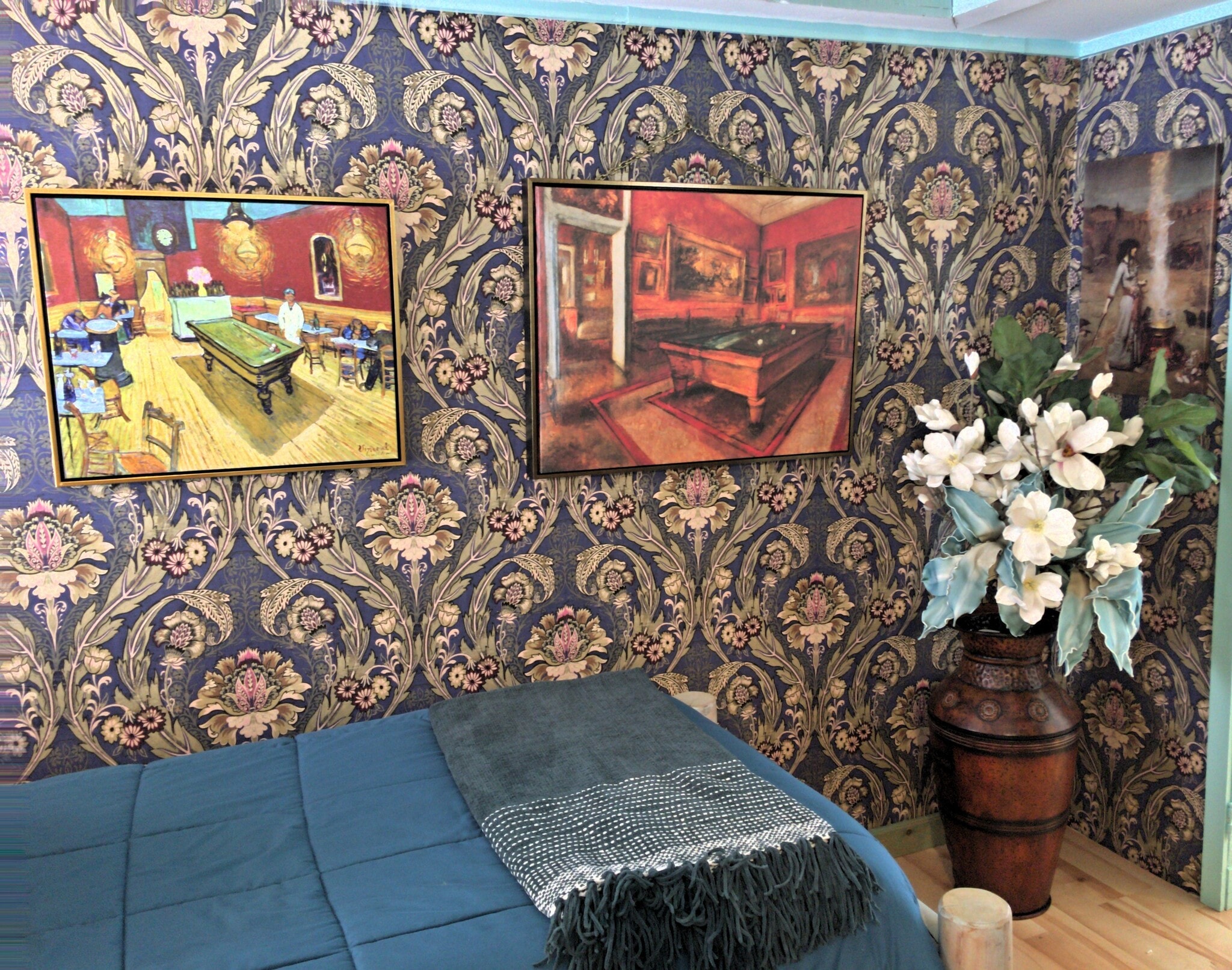 Den with Twin Bed - 111 Causeway Rd