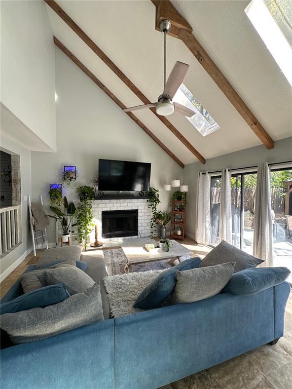 Building Photo - 4517 Groveland Ave