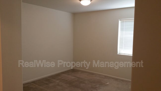 Building Photo - 2444 SW 23rd St