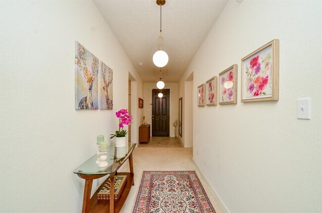Building Photo - 3808 Canterbury Park Dr