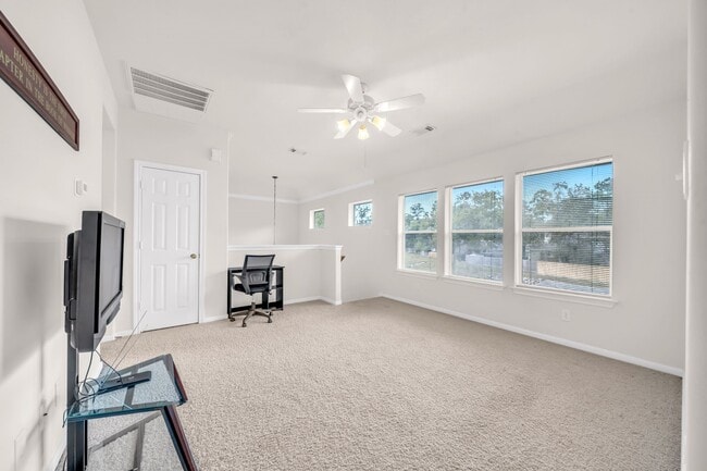 Building Photo - 30 Baccara Pl