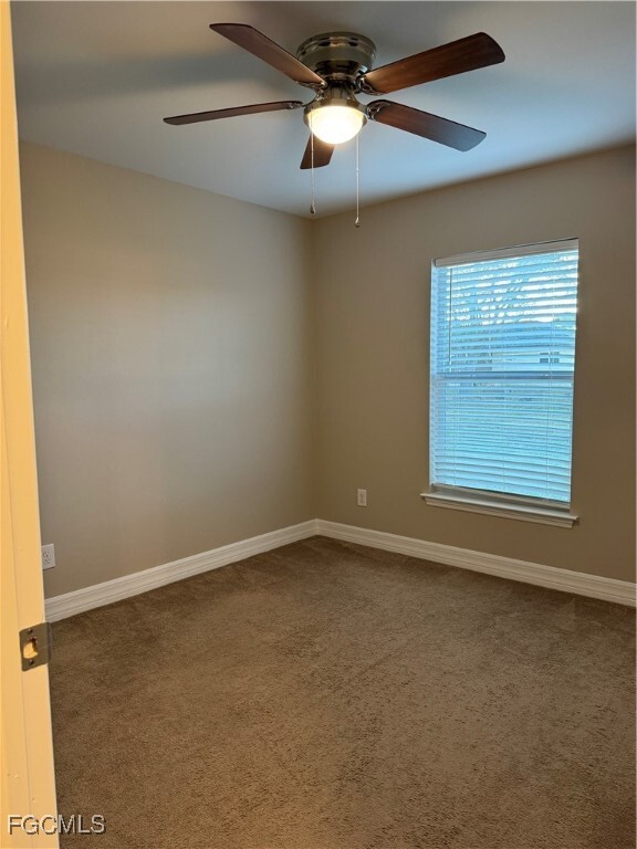 Building Photo - 3022 SW 14th Ct