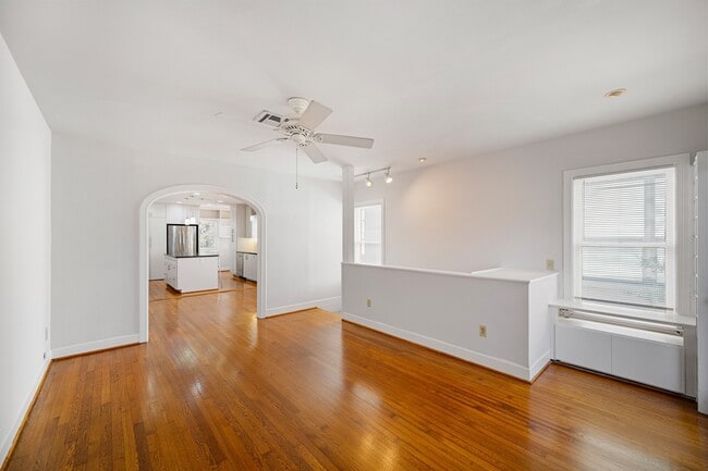 Building Photo - 1800 Woodhead St