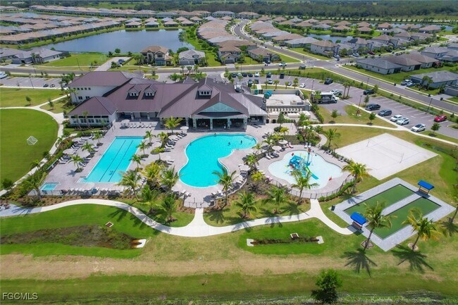 Building Photo - 14003 Pine Lodge Ln