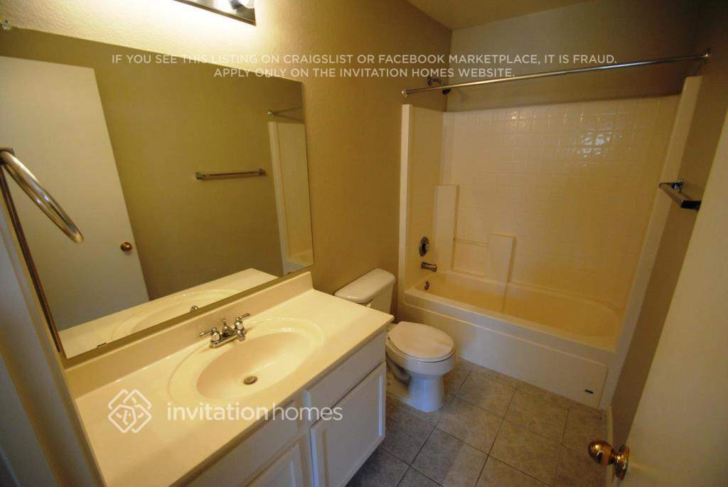Building Photo - 11454 E Camino Cir