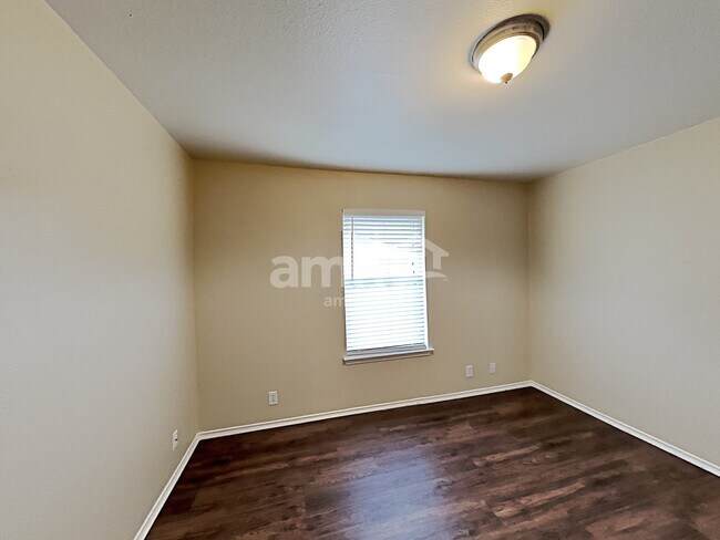 Building Photo - 4124 Wensledale Dr