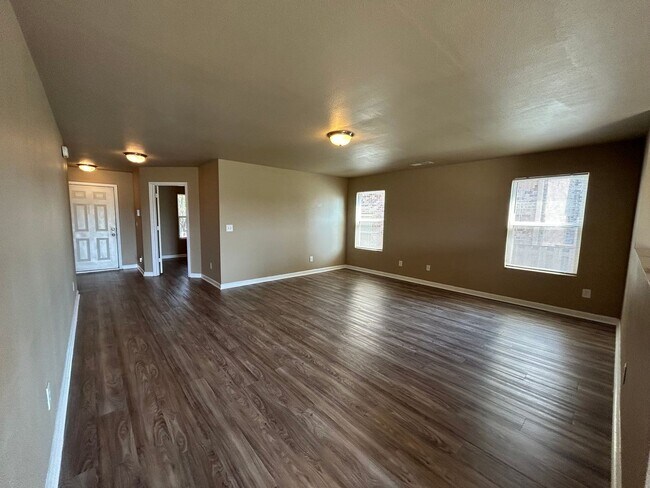 Building Photo - 222 Harold Murphy Dr
