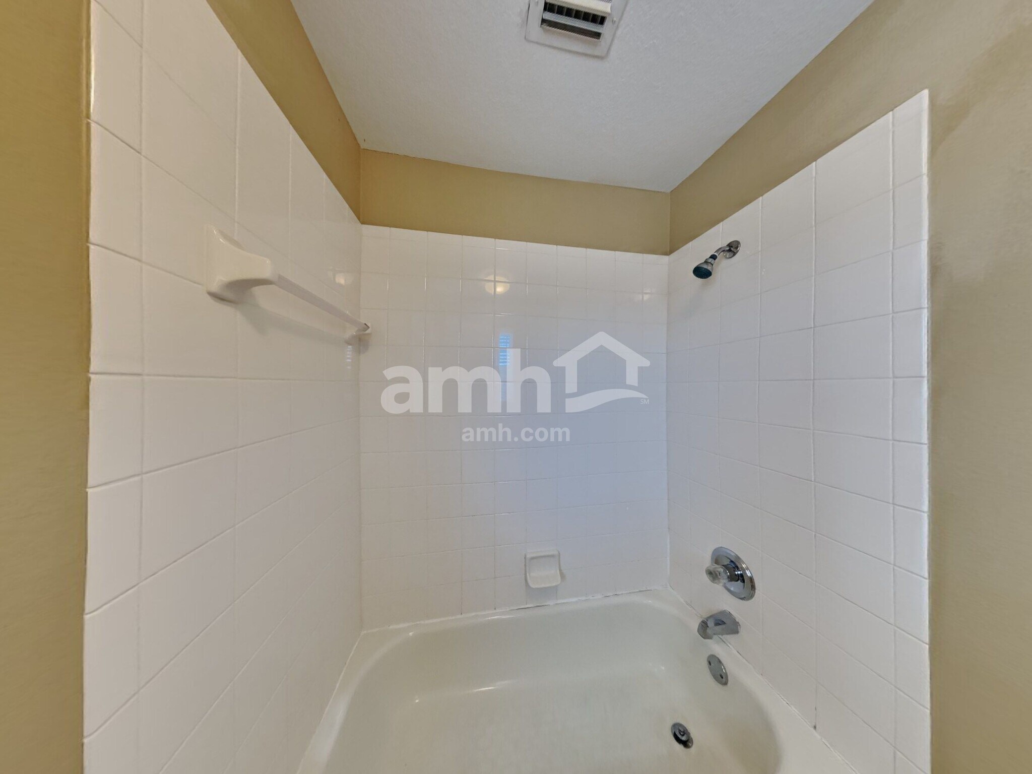 Building Photo - 12467 Accipiter Dr