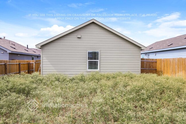 Building Photo - 14422 Calaveras Creek