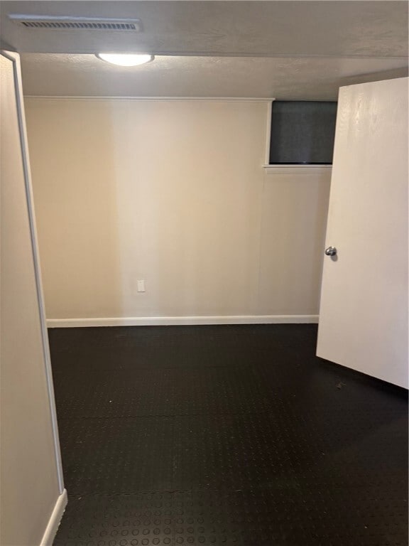 Building Photo - 77 Penn Ln