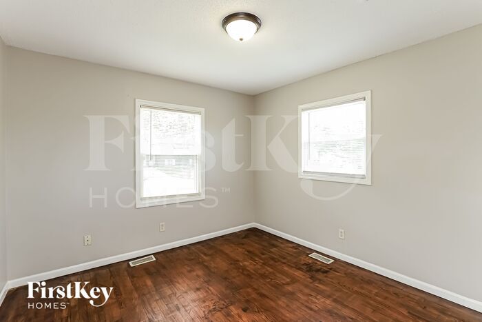 Building Photo - 19112 E Ponca Dr