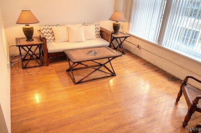 Building Photo - 1709 Washington Ave