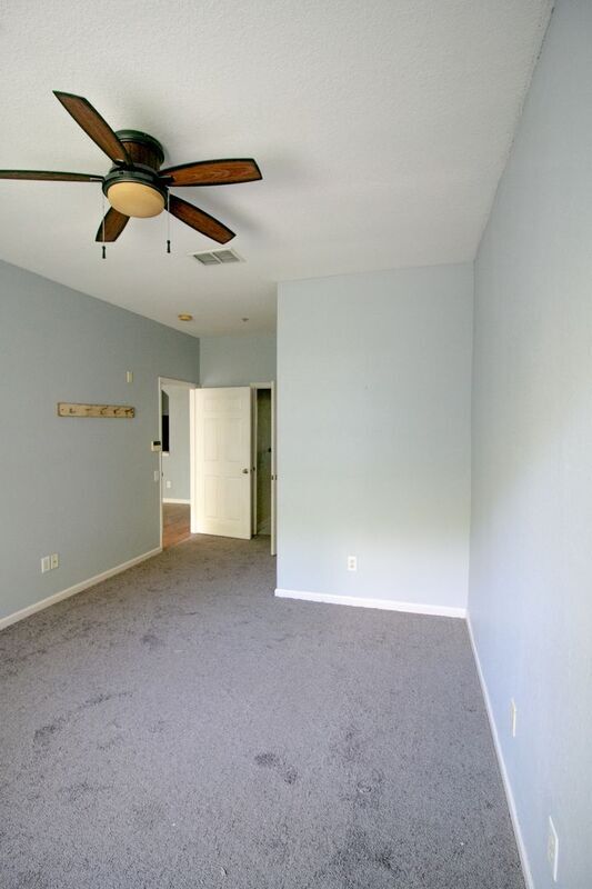 Building Photo - 584 Brantley Terrace Way