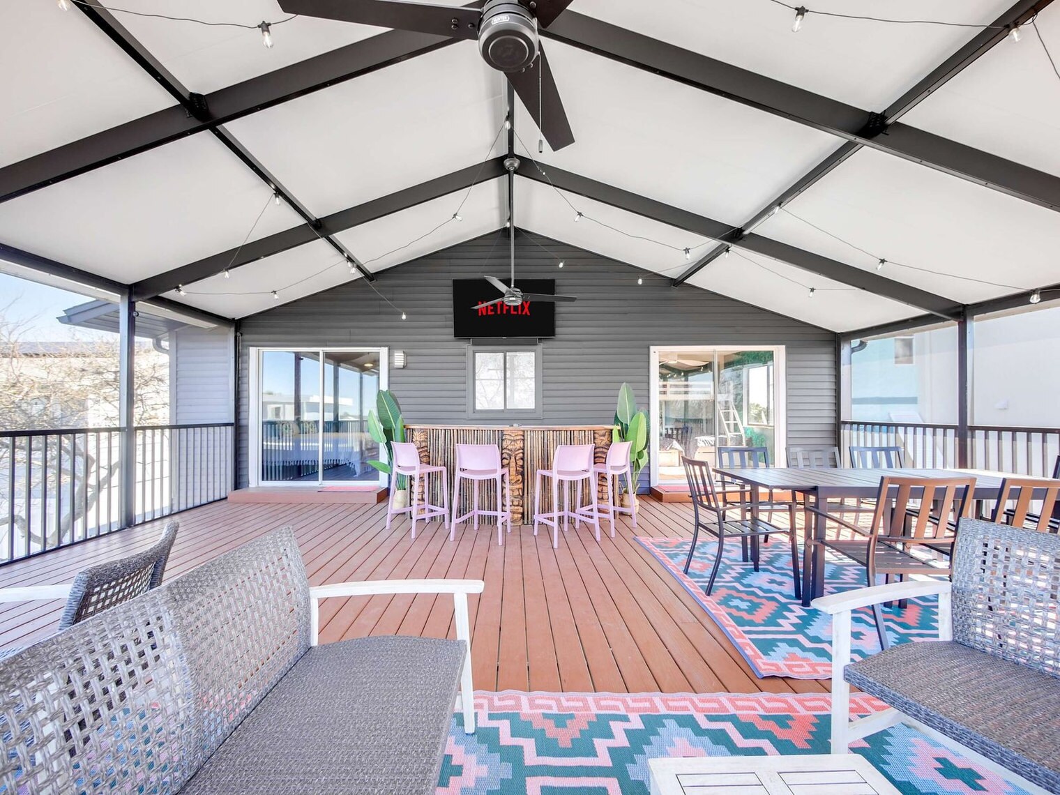 Building Photo - 5537 Pelican Way