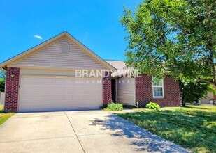 Building Photo - 2759 Rothe Ln