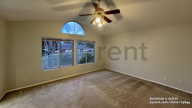 Building Photo - 7855 Green Crest Ct