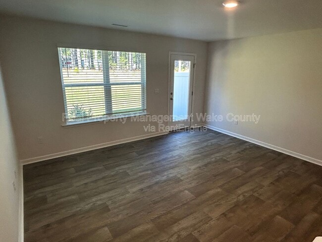 Building Photo - 8515 Beckett Chase Wy