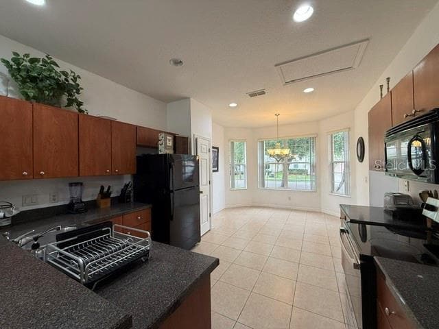 Building Photo - 1050 Tourmaline Dr