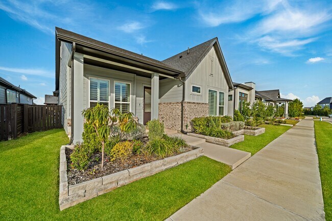 Building Photo - 18530 Joyous Ln