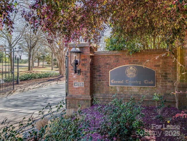 Building Photo - 5110 Dunes Ct