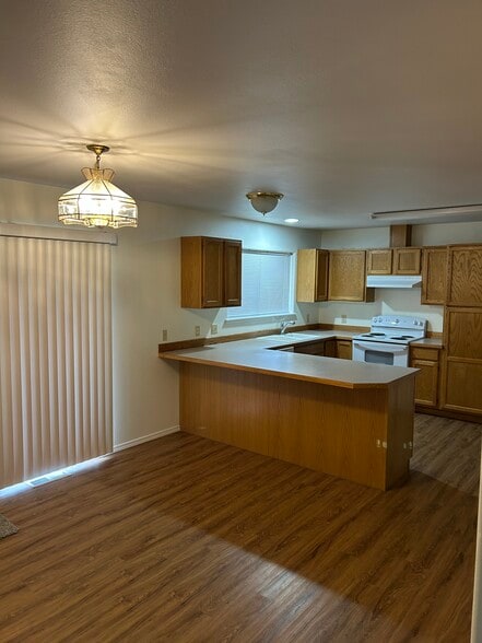 Building Photo - 4210 Nola Loop Rd