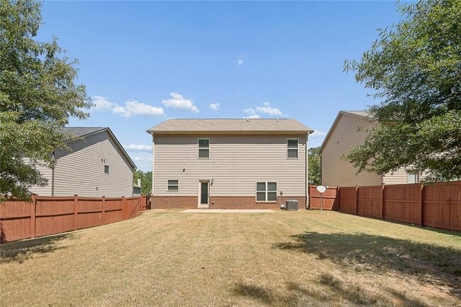 Building Photo - 462 Fredrick Dr