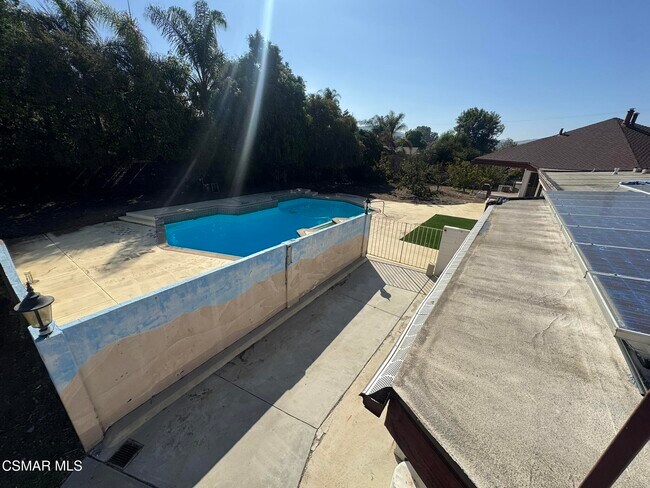 Building Photo - 381 Laguna Terrace