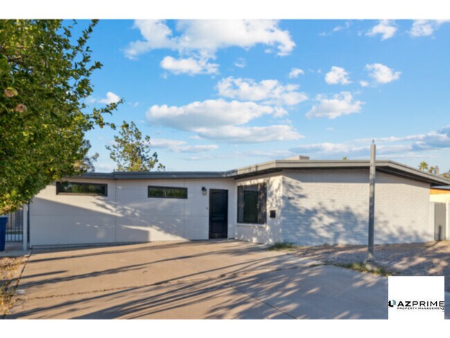 Primary Photo - $1750 OFF FIRST MONTH'S RENT MOVE IN SPECI...