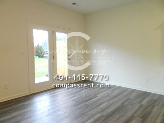 Building Photo - 404 Union Station St