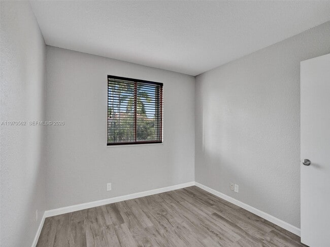 Building Photo - 488 Conservation Dr