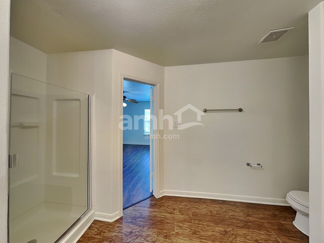 Building Photo - 4345 Medina River Loop