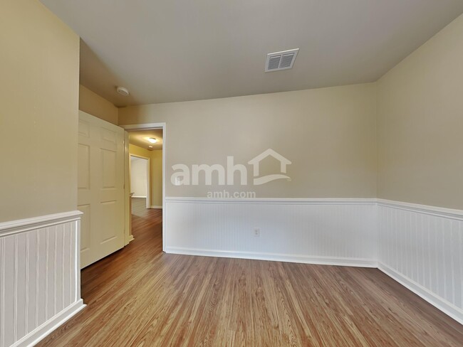 Building Photo - 4 Byswick Ct