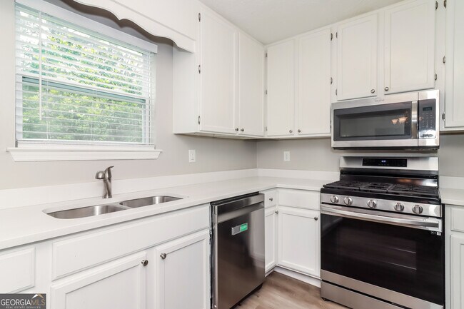 Building Photo - 1283 Parkwood Chase NW