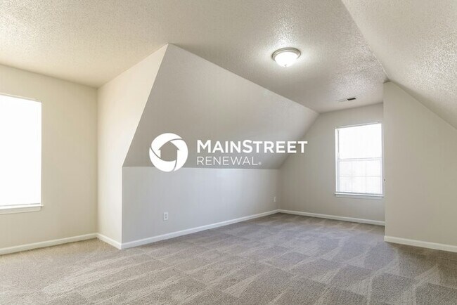 Building Photo - 3 Bedroom Pet-Friendly Home in Memphis, TN with Main Street Renewal