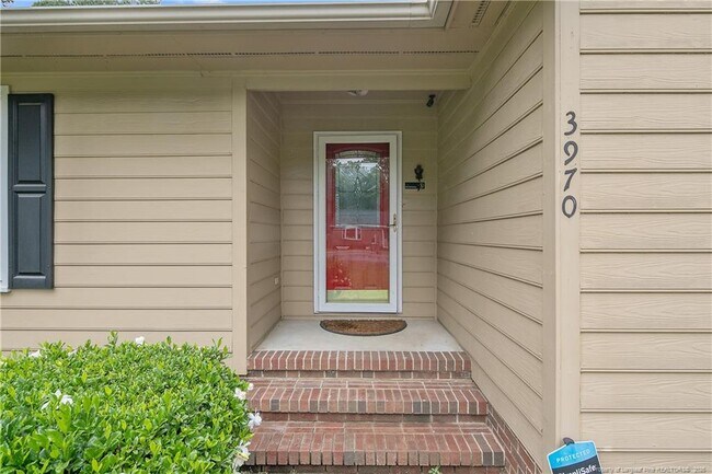 Building Photo - 3970 Loufield Dr