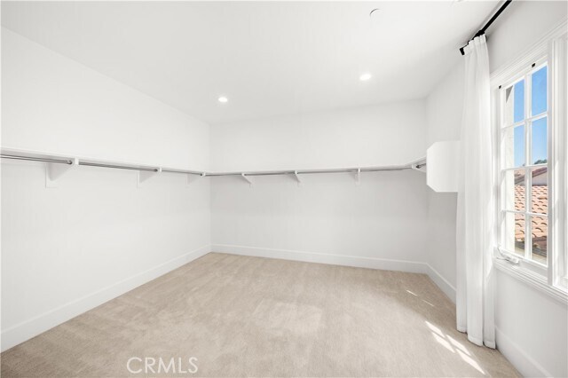 Building Photo - 106 Heavenly