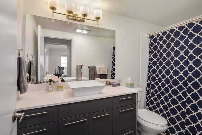 Building Photo - Puget Vista Apartments