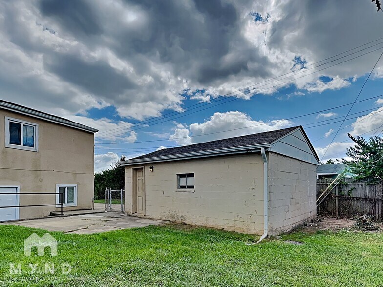 Building Photo - 4140 Dixie Ct