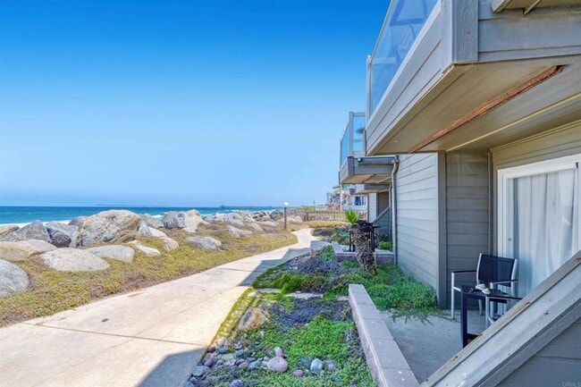 Building Photo - 1502 Seacoast Dr