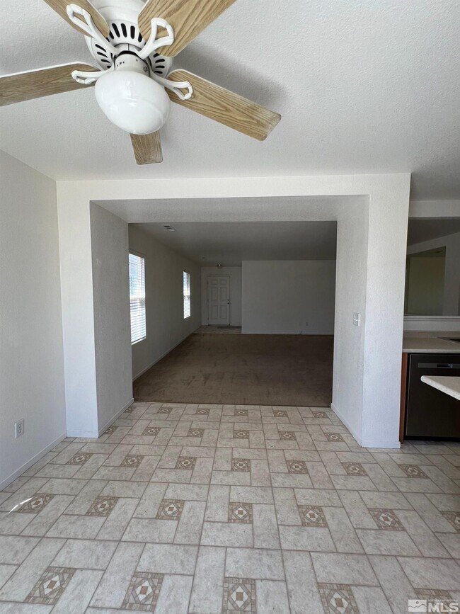 Building Photo - 9648 Autumn Leaf Way