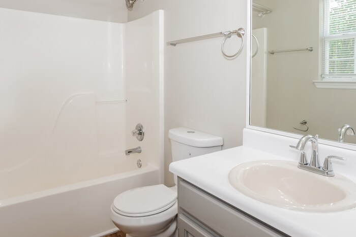 Building Photo - 112 Fox Chase Trail