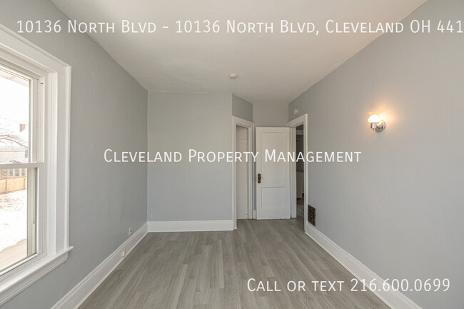 Building Photo - Newly Renovated Cleveland Duplex