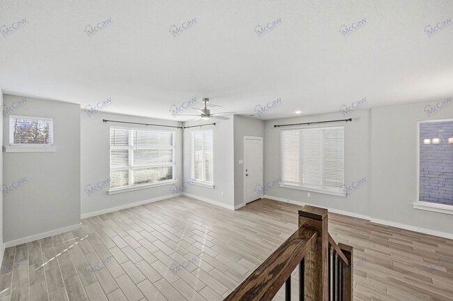 Building Photo - 358 Oakbend Dr