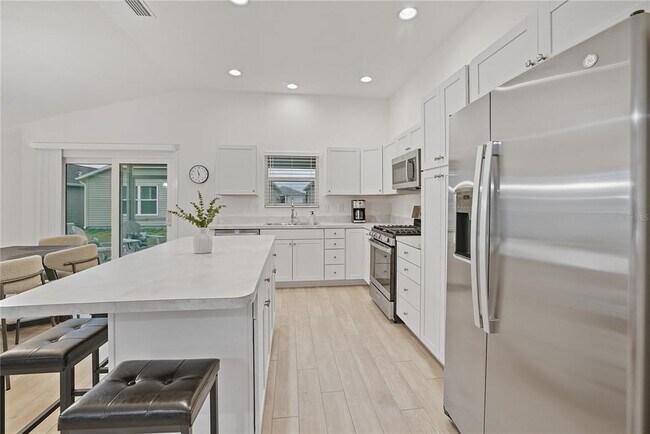 Building Photo - 7661 Rutherford Ln