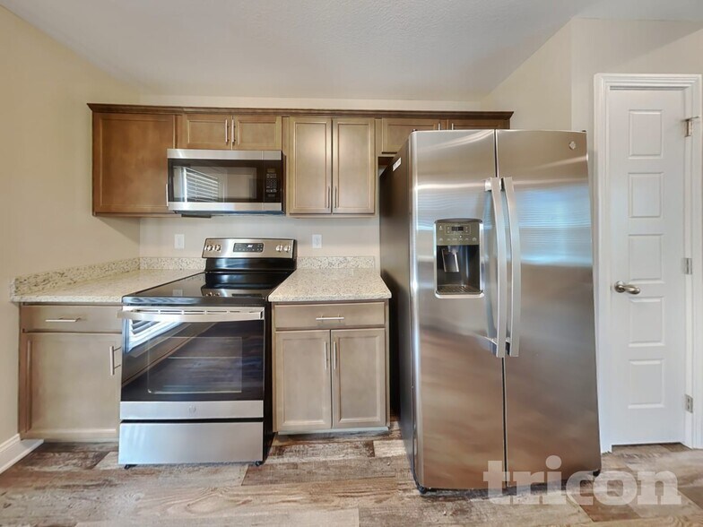 Building Photo - 1080 Dublin Dr