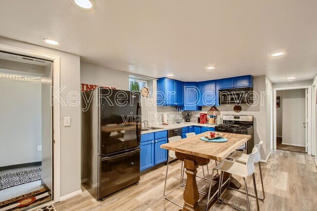 Building Photo - 10605 W 48th Ave