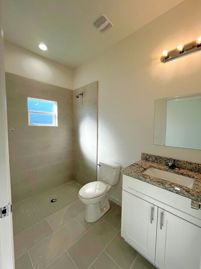 Building Photo - BRAND NEW 2/2/1- SW LEHIGH ACRES